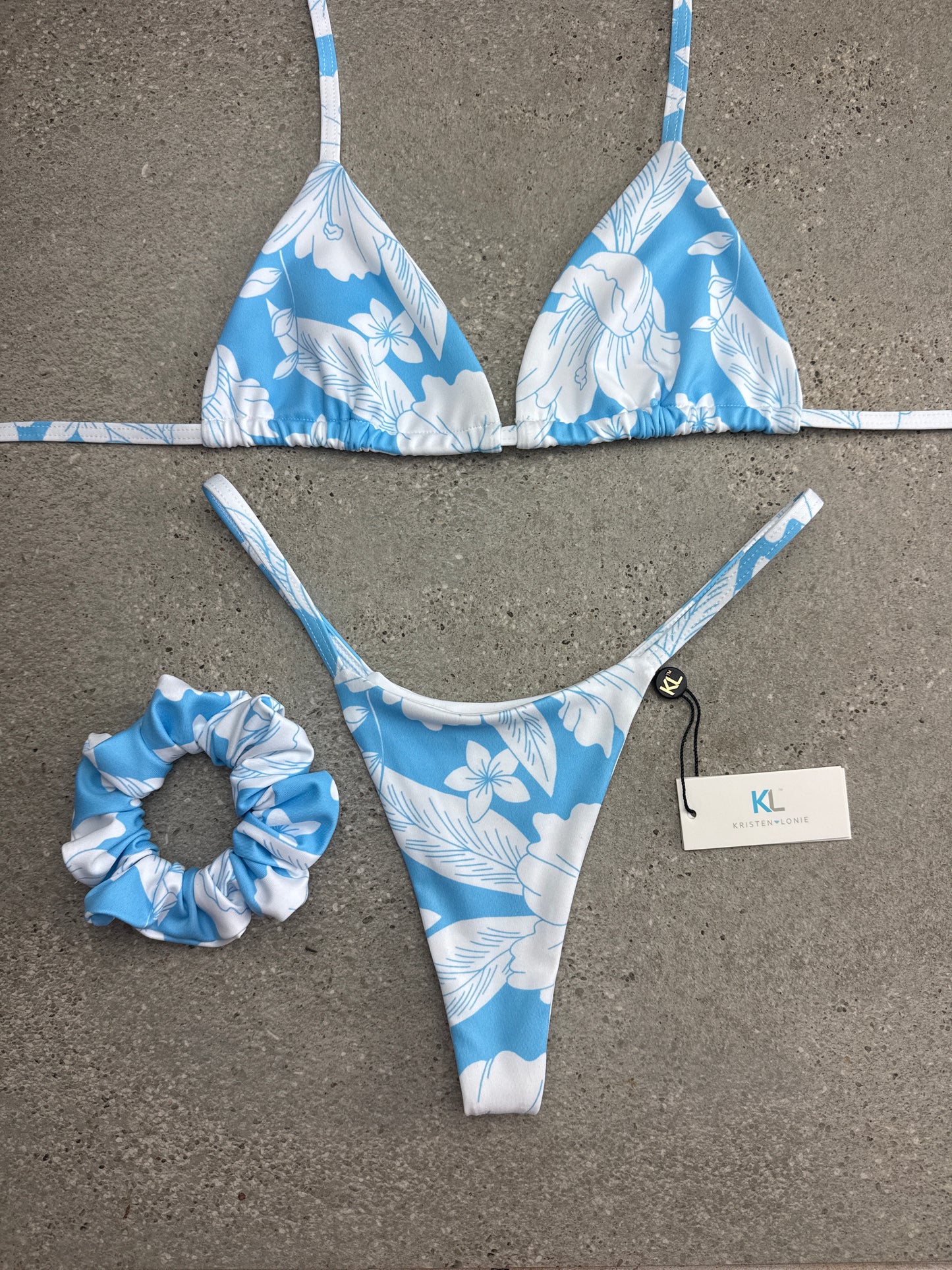 Frangipani Bikini Top (Baby Blue)