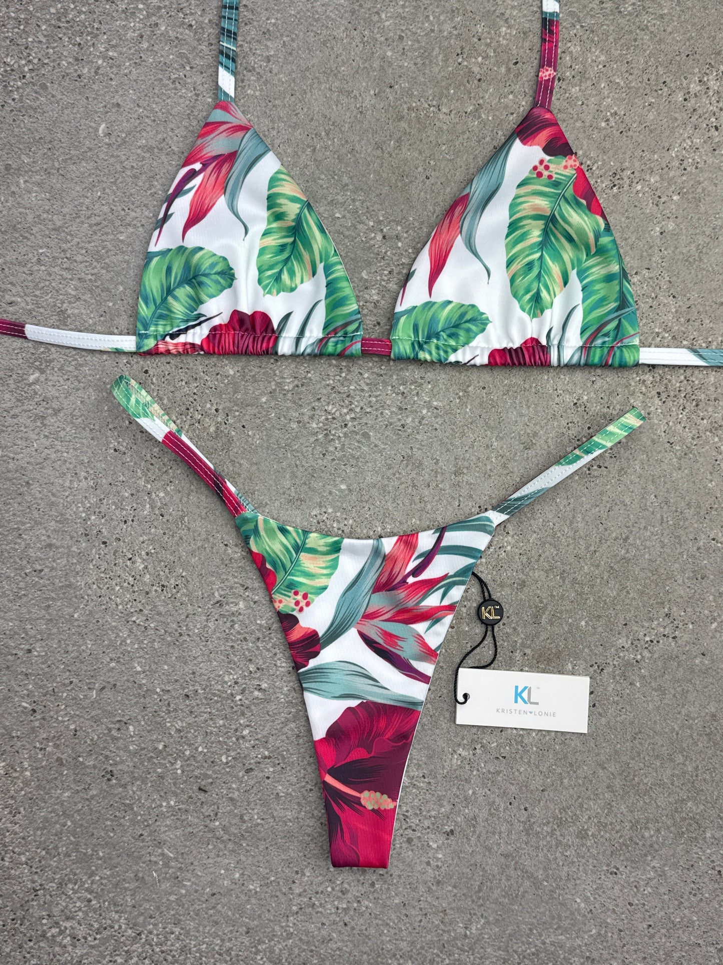Tulum Escape (Red) Bikini Top