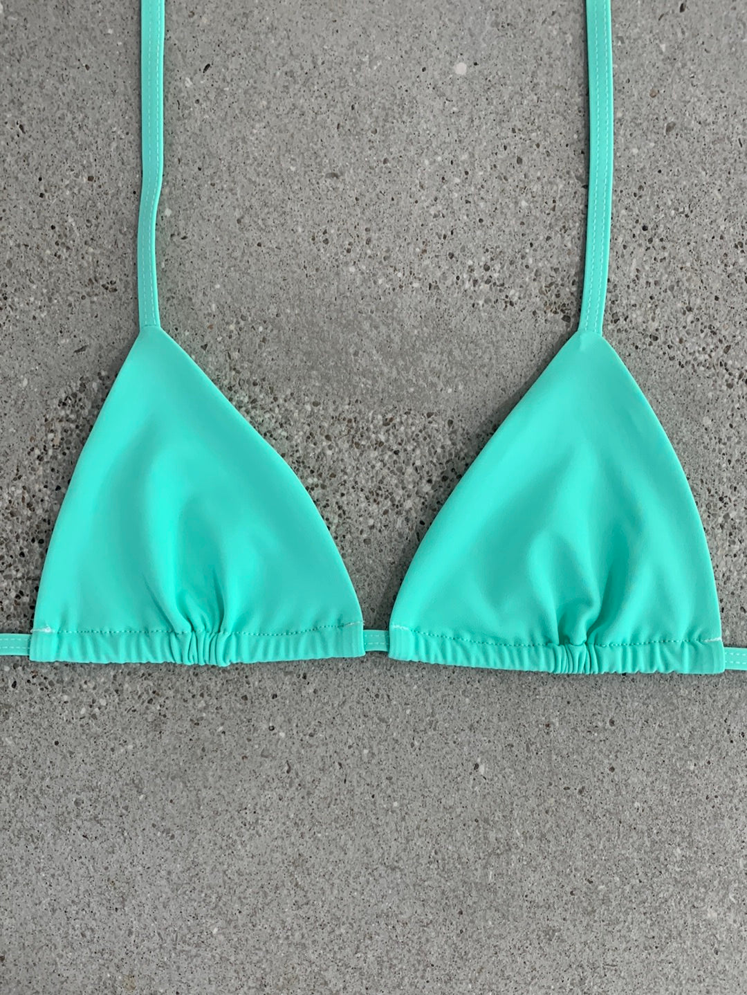 Top bikini color menta