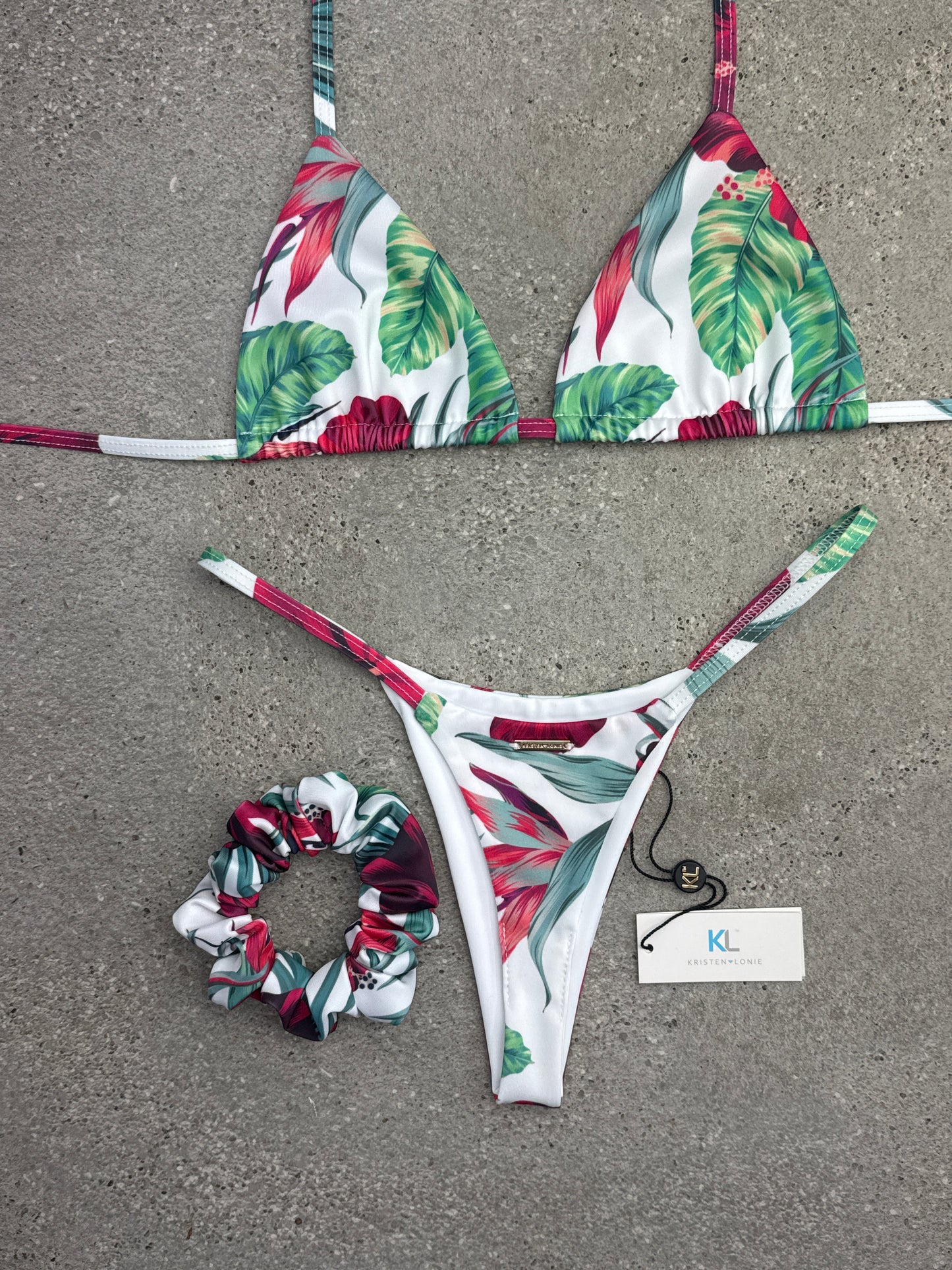 Tulum Escape (Red) Bikini Top