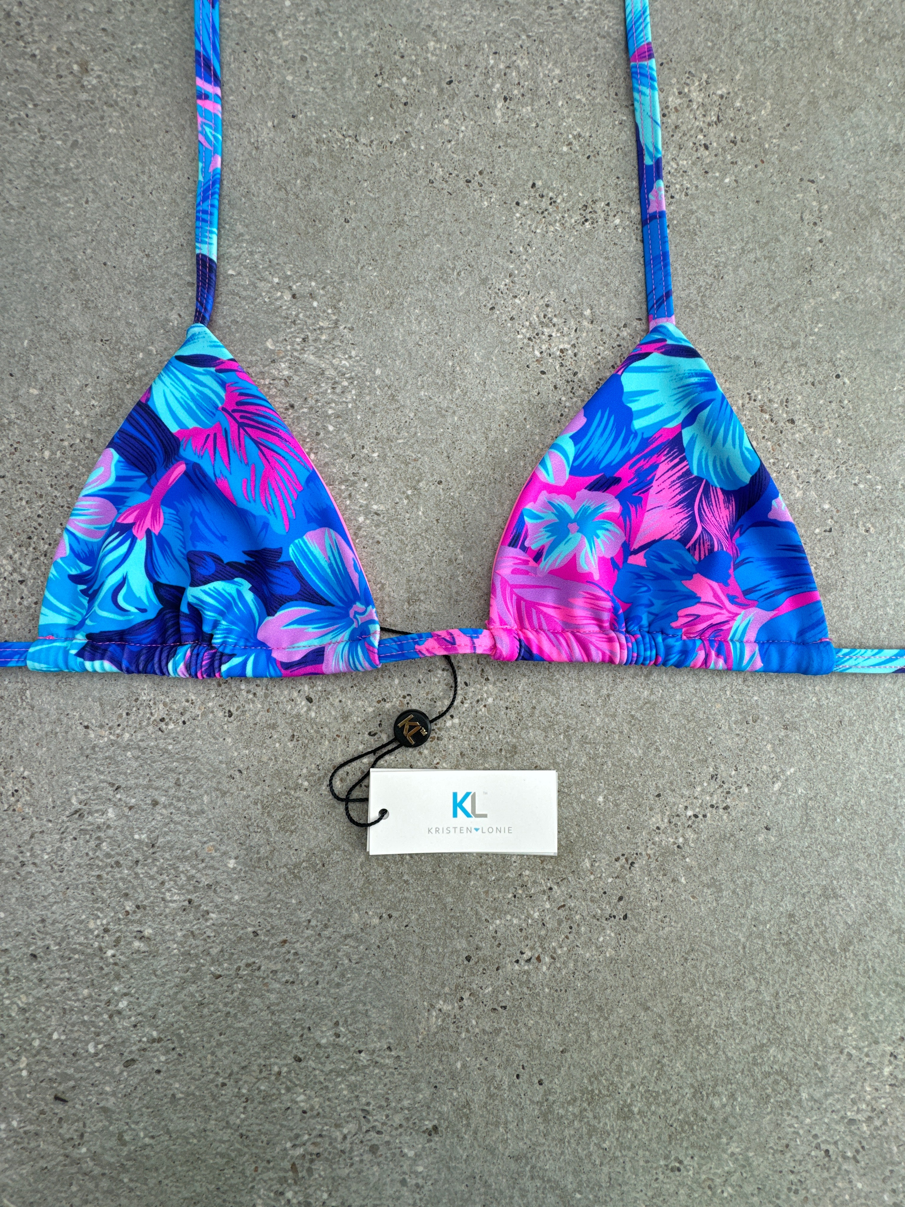 Pink Passion Bikini Top Kristen Lonie Swimwear pink-passion-bikini-top-kristen-lonie-swimwear