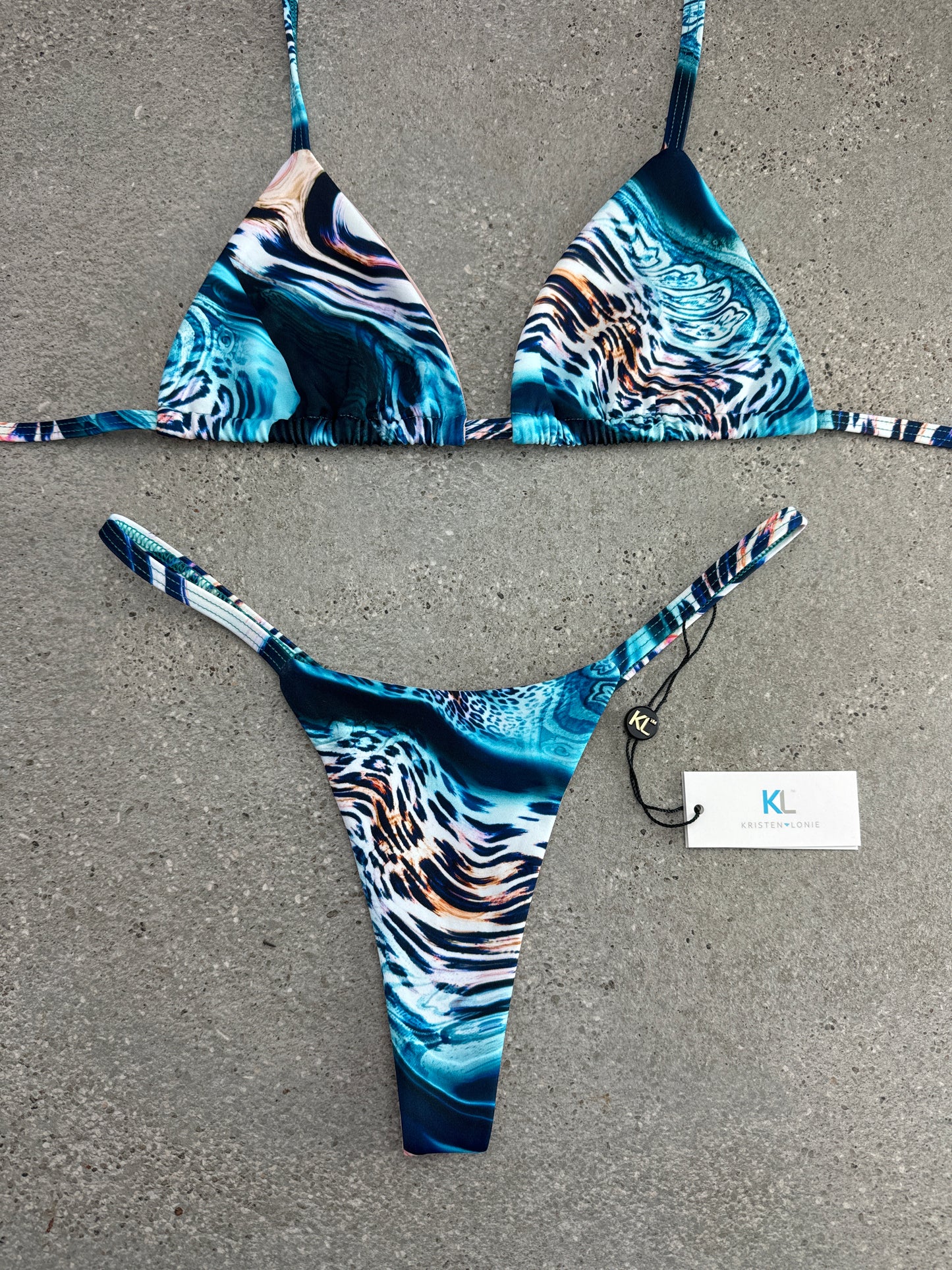 Top bikini verde acqua selvaggio