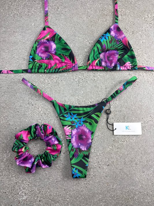 Caribbean Twist (Green) Bikini Top