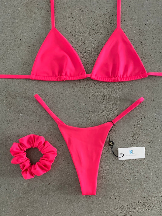 Top bikini rosa elettrico