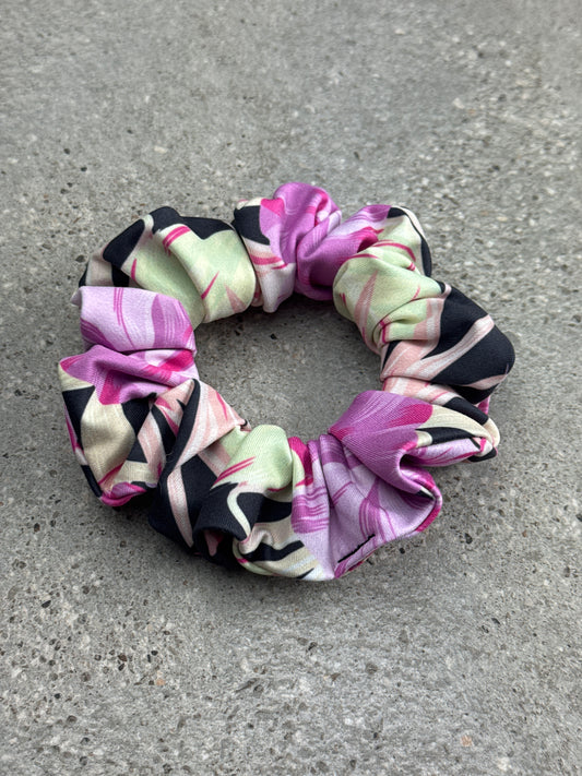 Birds of Paradise (Pink)  scrunchie