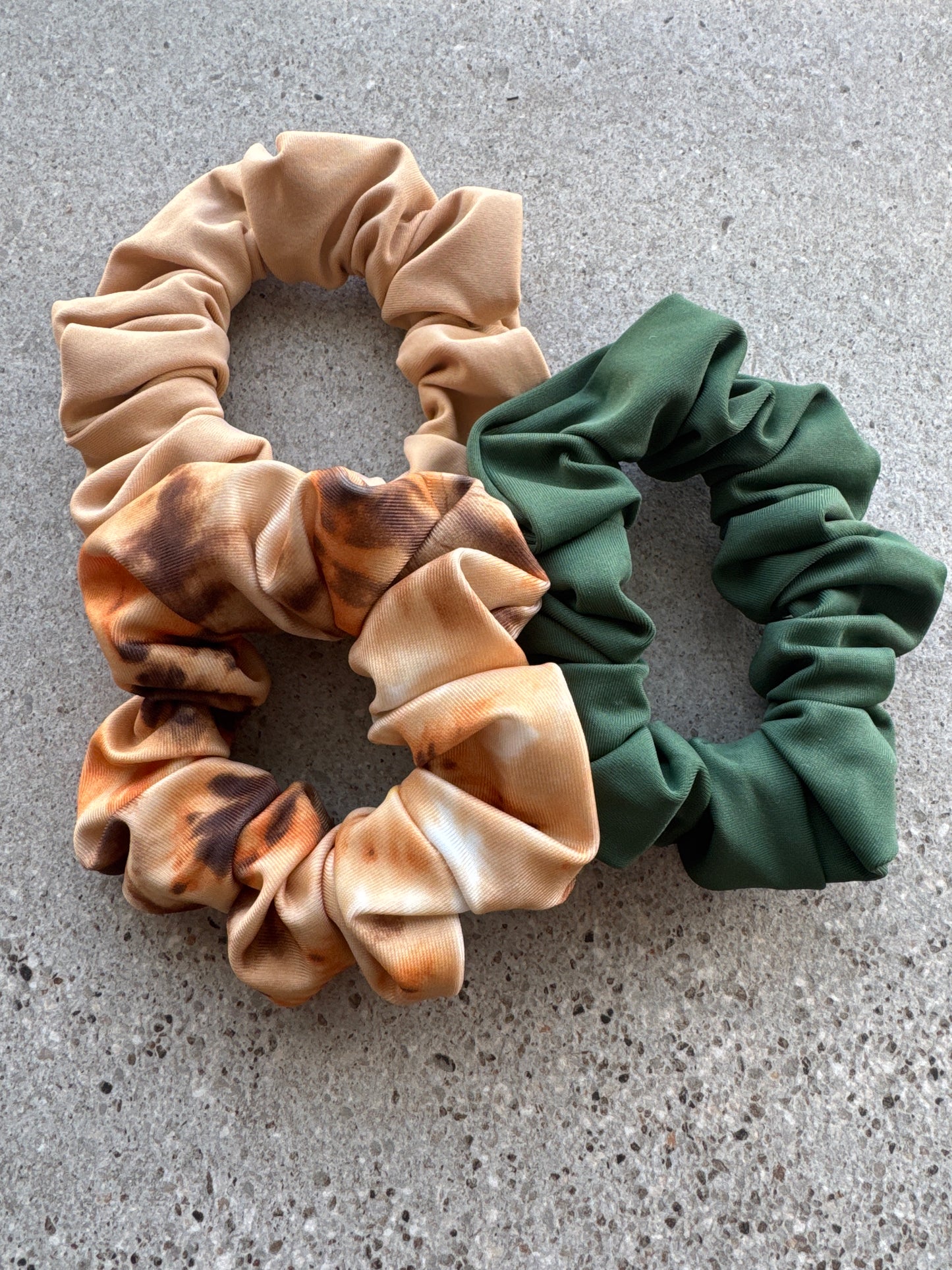 3 Piece Hair Scrunchie Set (Honeycomb)