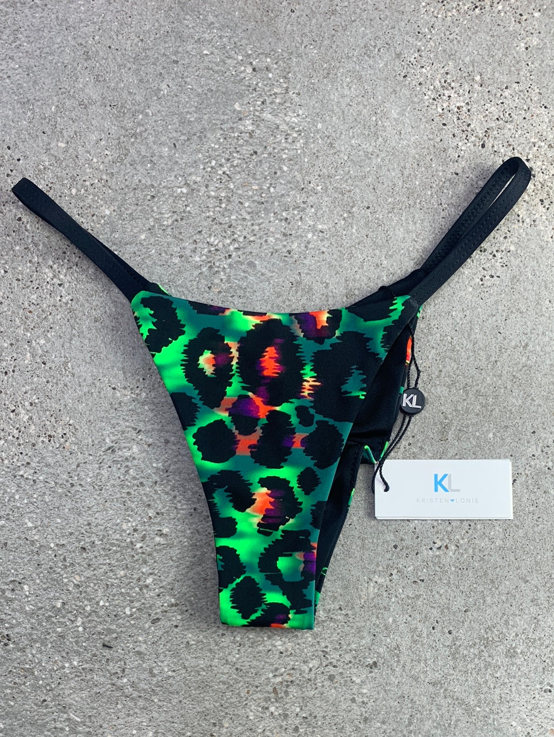 Braguita de bikini de leopardo salvaje