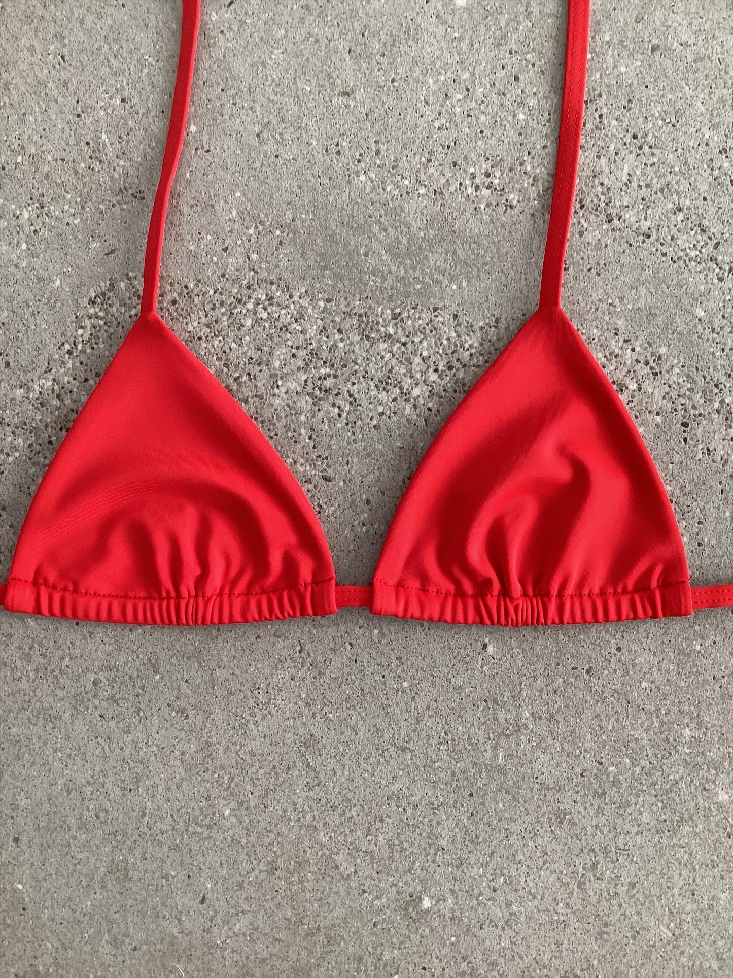 Top de bikini Volcanic Vixen (rojo)